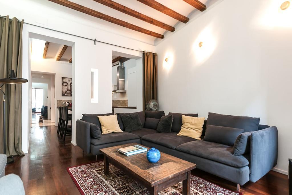 Apartamento 3 Bedroom Near Las Ramblas Barcelona
